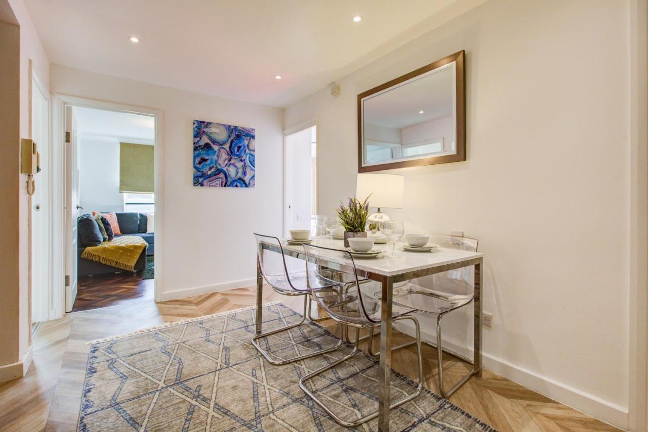 3-Bedroom, 3-Baths Apartment In Super Posh Marylebone, Central London, W1 Extérieur photo