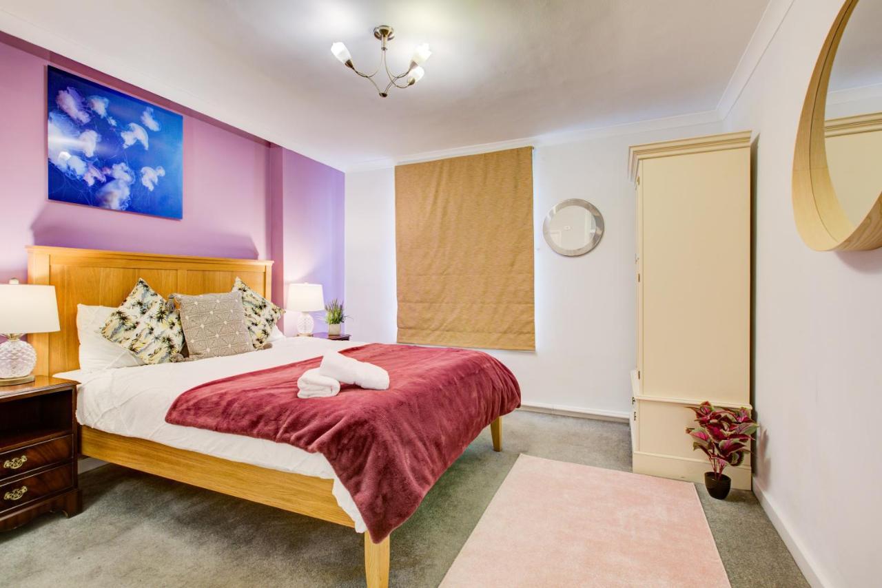 3-Bedroom, 3-Baths Apartment In Super Posh Marylebone, Central London, W1 Extérieur photo