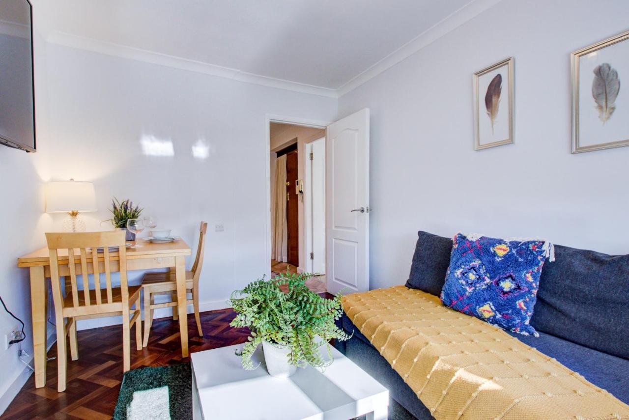 3-Bedroom, 3-Baths Apartment In Super Posh Marylebone, Central London, W1 Extérieur photo