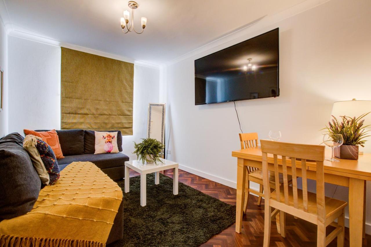 3-Bedroom, 3-Baths Apartment In Super Posh Marylebone, Central London, W1 Extérieur photo